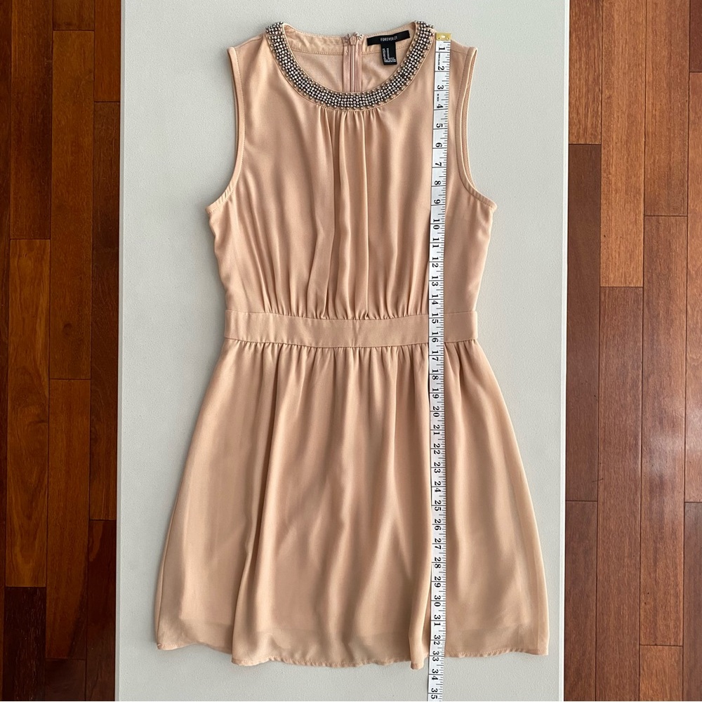 Forever 21 Beaded Neck Sleeveless Chiffon Peachy Pink Nude Dress Women's Size M - Picture 9 of 13
